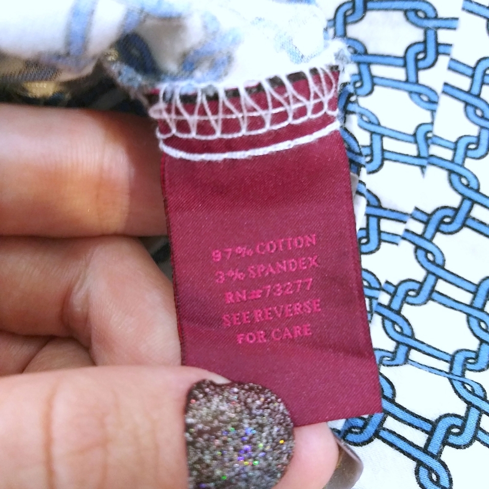 212 Collection - Blue White Patterned Button Top - image 7